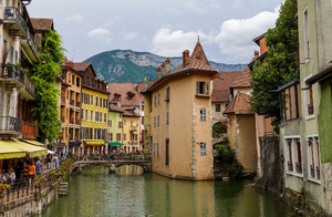 Courtier Annecy